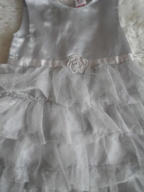 Slavnostní šaty, adams,74