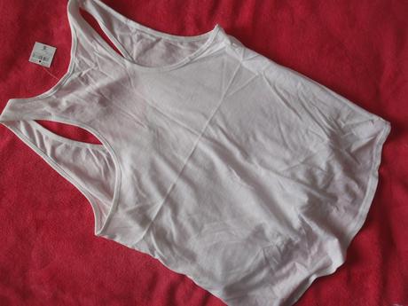 Novy damsky bily natelnik, terranova,s