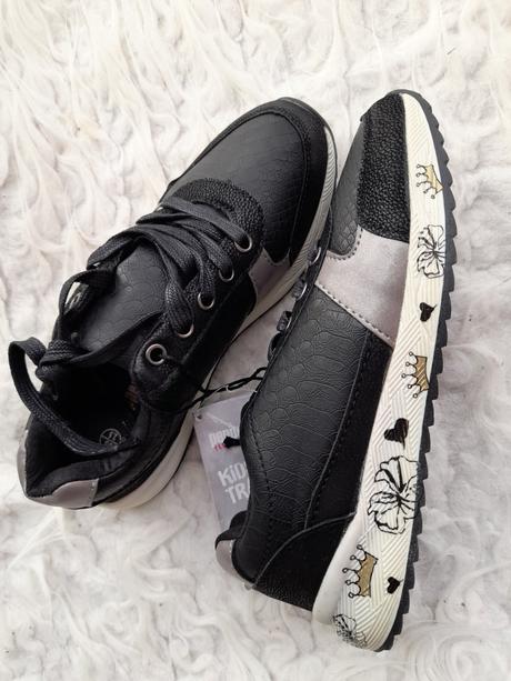 Cerné tenisky - vel. 35, pepperts,35