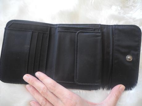 Peněženka nepoužívaná, 