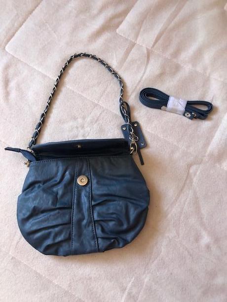 Modra mala kabelka castro,