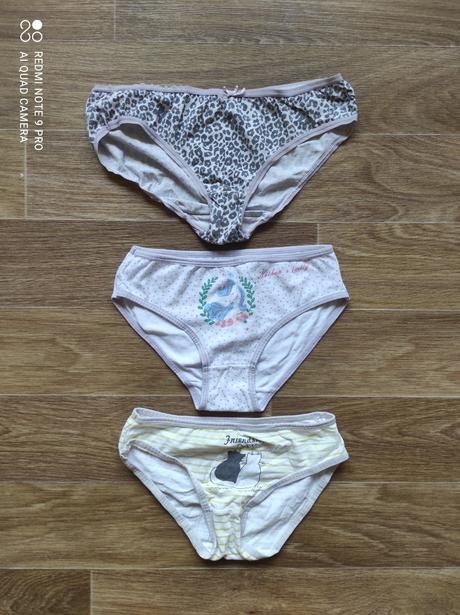 Spodní kalhotky, 134