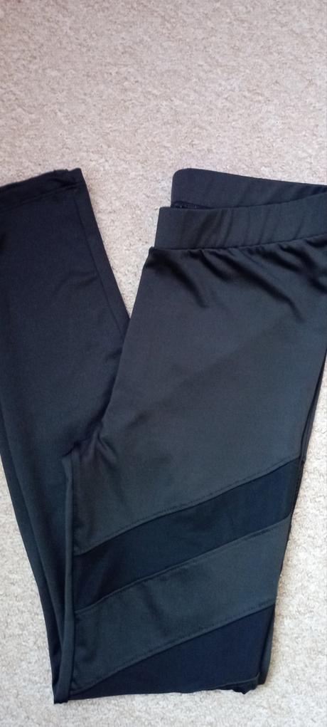 Legíny zn."fb sister" vel."l", l