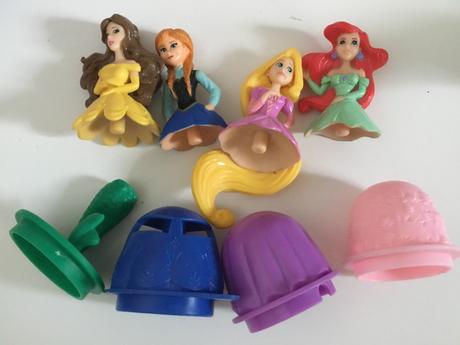 Play doh zámek princezny belle, 