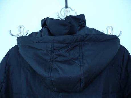 Černá péřová bunda s kapucí bonprix vel. 44, bonprix,44