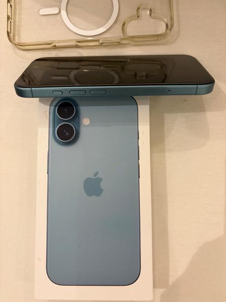 Iphone 16 128gb modrozelená -, apple