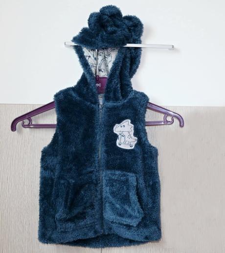 Tmavě modrá chlupatková vesta vel. 92, 92