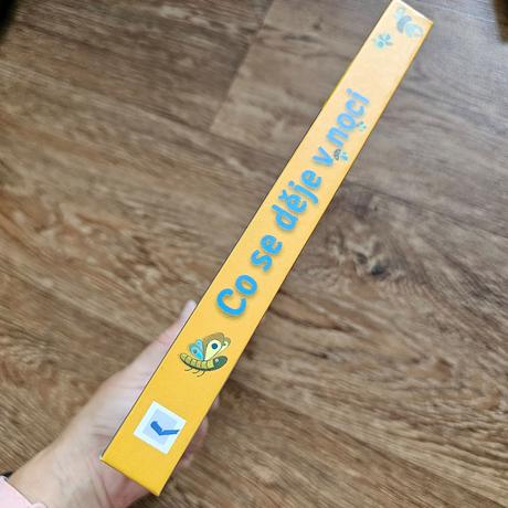 Leporelová kniha co se děje v noci - svojtka,