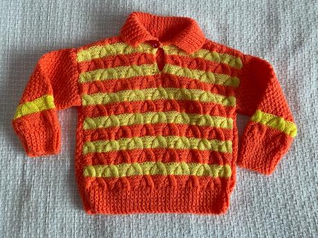 Svetr ruční práce cca 12-18 měs, 86