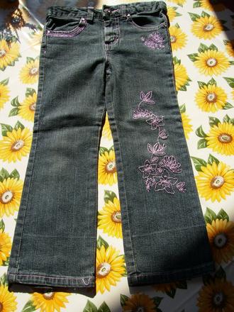 Rifle holčičí s vyšíváním vel.4 - 5 let, girl2girl,104