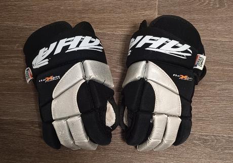 Hokejové rukavice vhv opus pro 3662 vel. 10", opus