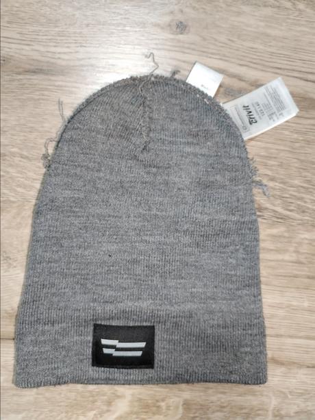 Čepice 6 - 10 let zánovní crivit, crivit,128