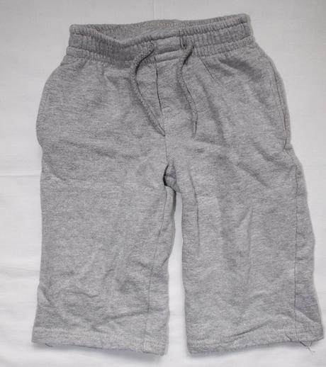 Af10. šedé tepláky 1-1,5 let, tu,86