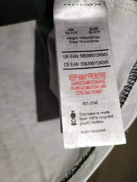 Triko among us vel.146, 146