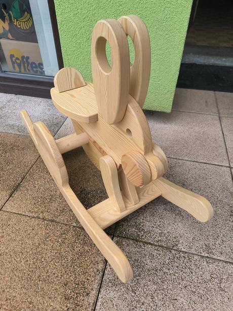 Houpací zajíc dřevěný, 