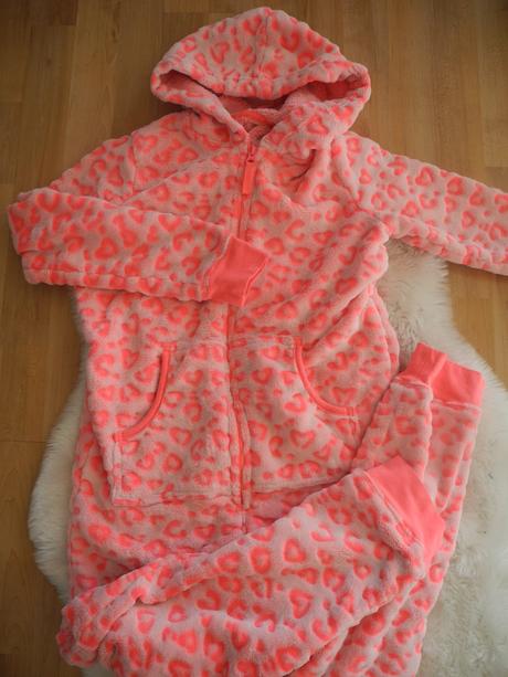 Chlupatý overal, marks & spencer,152