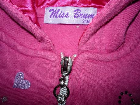 Mikina s flitry a kamínky, 98