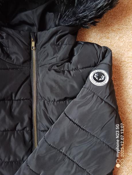 Bunda-kabát zn."next" vel."128"oblékne i 134,140, next,128