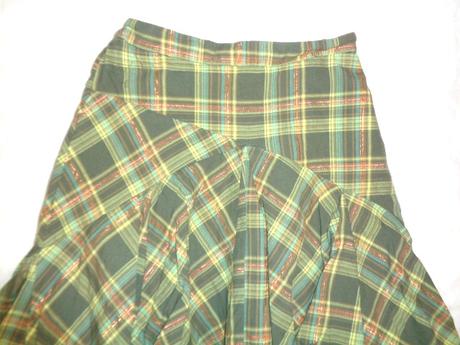 Luxusní zelená káro cípatá sukně - zlaté proužky, next,122