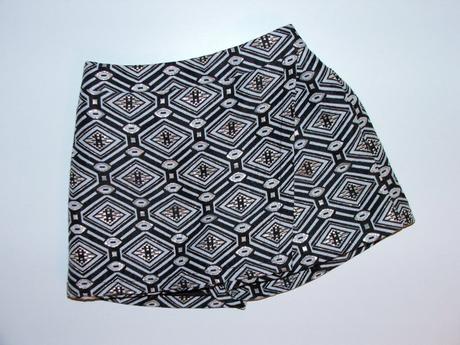 P321 dívčí kraťasy vel. 6-7 let, nutmeg,122