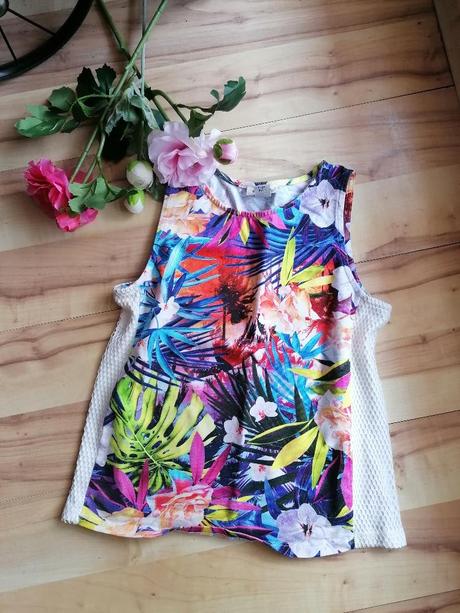 Sportovní tílko, river island,146