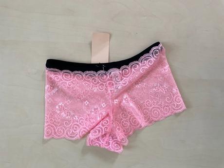 Nové krajkové kalhotky, vel m, ale jsou menší cca, xs