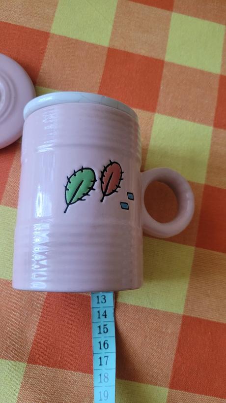 Hrnky se sítkem na louhování, 