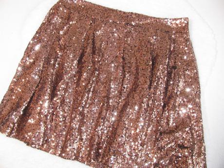 Společenská sukně pošitá měděnými flitry, 40