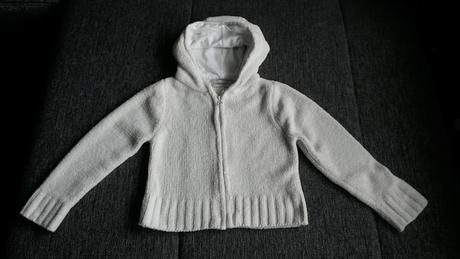 Bílý propínací svetr s kapucí vel. 86, early days,86