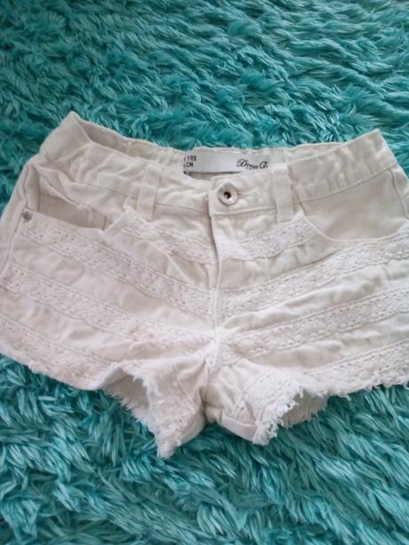 Kraťasy krajkové zn.denimco vel.134, denim co,134