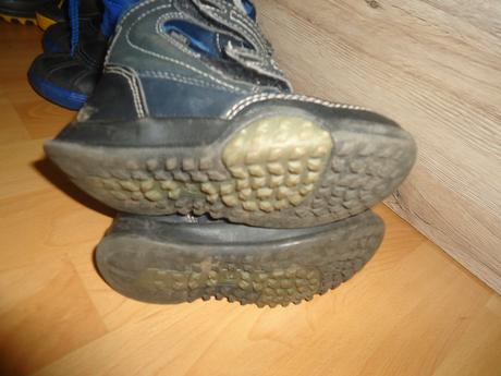 Zimní boty velikost 25, demar,25