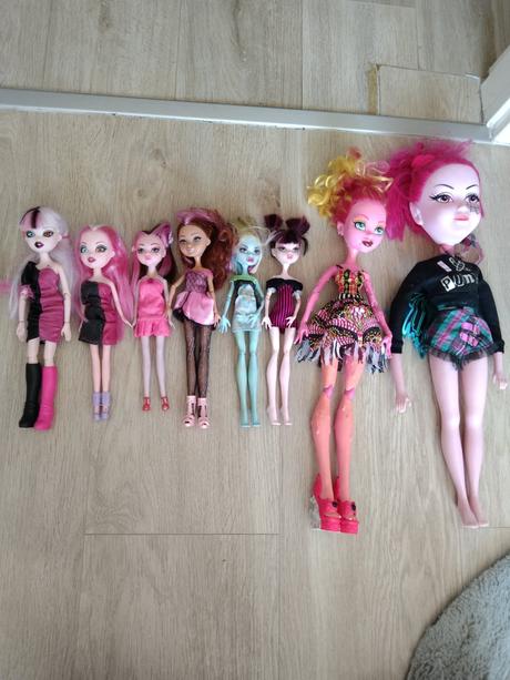 Monster high panenky a auto, 