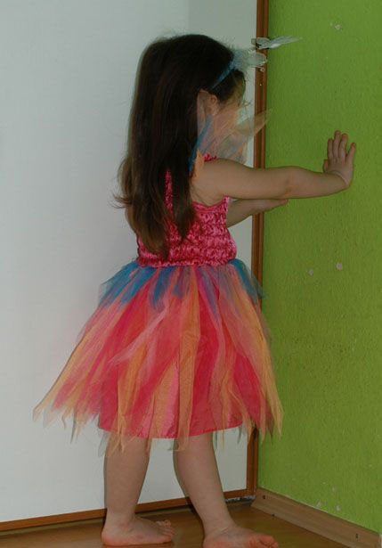 Karnevalové šaty duhová víla+čelenka,