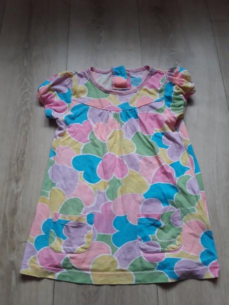 Tričko-šaty-zástěrka, 122