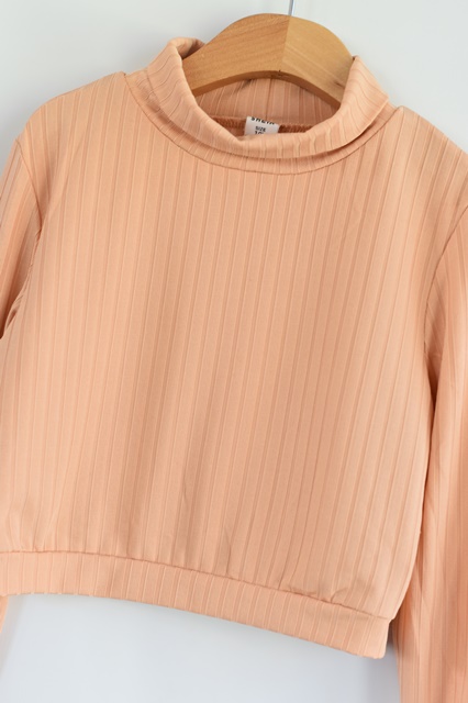 Tričko vel. 10 let, 140