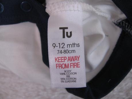 Letní souprava-kraťasy s laclem + body v.9-12 měs., tu,80