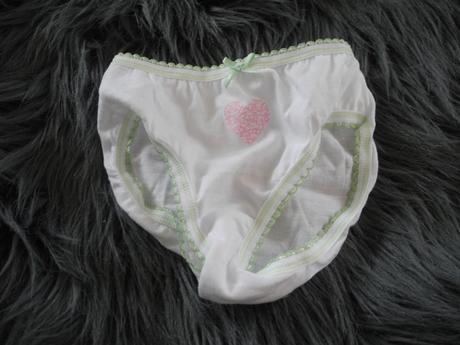 Kalhotky pod šaty, tu,92