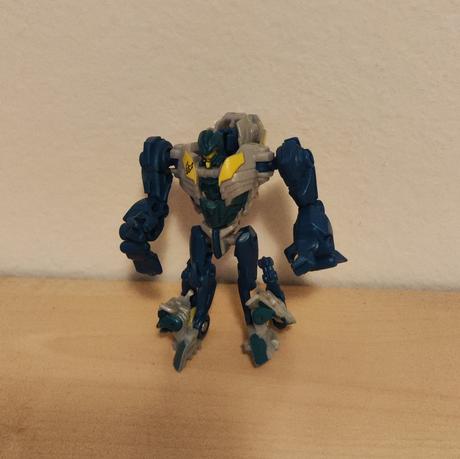Transformers figurka robot predacon od hasbro,