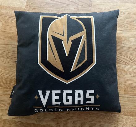 Polštář nhl golden knights l.a. cca 40 x 40 cm, 