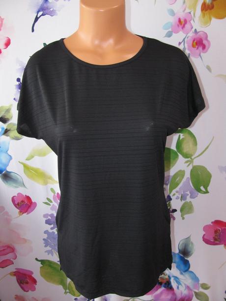 Funkční sportovní černé tričko dámské, s