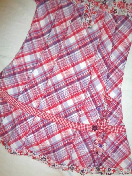 Nádherné červenofialkové káro šaty, topolino,110