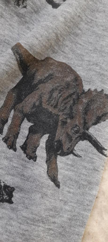 Šedé melírové tepláky jurassic world, h&m,140