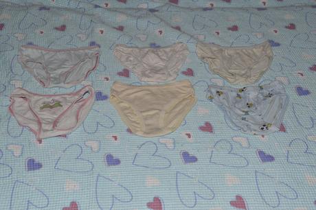 Spodní kalhotky vel. cca 104/110, 104