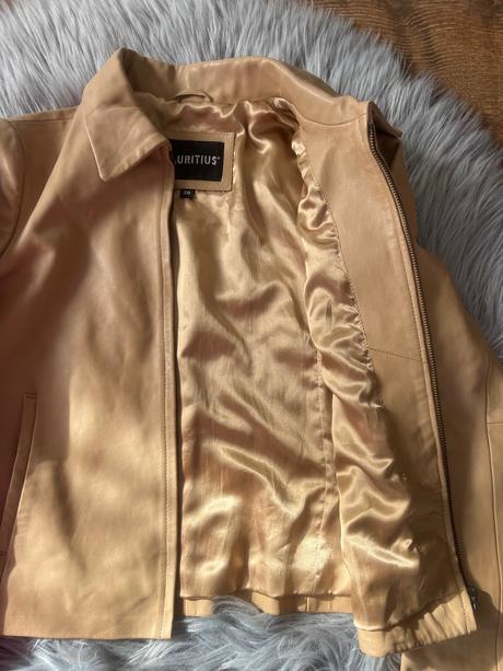 Kvalitní kožená bunda, 36