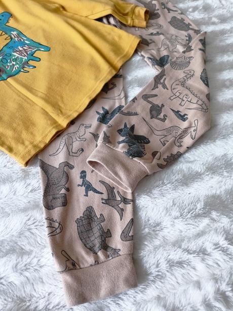 Pyžamo/set na doma, vel.128, 128