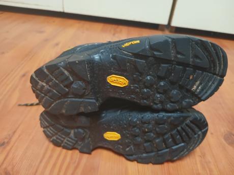 Celoroční trekové boty vibram, vel. 36, waterproo, 36