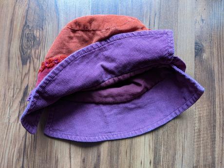 Zdobený klobouk / klobouček tribu, 110