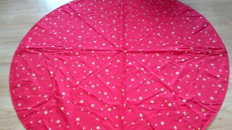 Ubrusy 2x vánoce průměr 157cm,