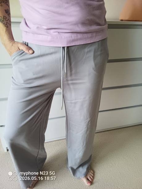 Tepláky zn."gina tricot" vel."m", gina,m