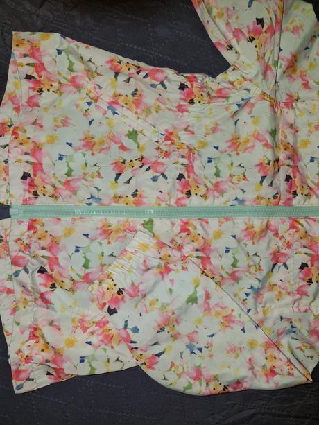 Květinová větrovka zn. zara vel. 104, zara,104